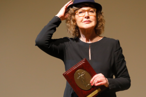 Режисьорката Адела Пеева няма да изпрати в Москва филма си Мълчание