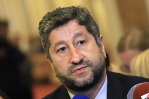 Упреците които президентът Румен Радев отправи към премиера Кирил Петков