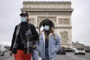 Във Франция маските на закрито падат за ваксинираните от 28 февруари
