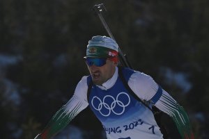 Лидерът на националния отбор по биатлон Владимир Илиев финишира 25 и