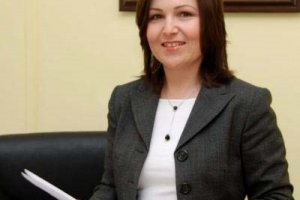 Дългогодишният директор на Агенцията по обществени поръчки Миглена Павлова се