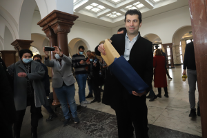 България се върти като хамстер в катерушка откакто влезе в