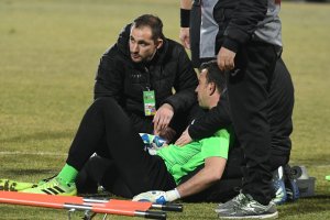 Ситуацията с вратаря на Славия Георги Петков съвсем не е