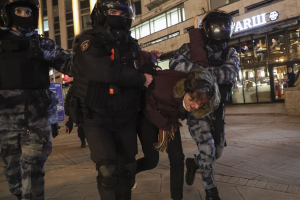 От 24 февруари до днес в Русия са задържани 5923