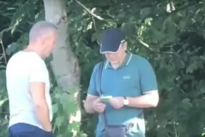 Словашките служби са заснели как руски дипломат плаща на шпионин