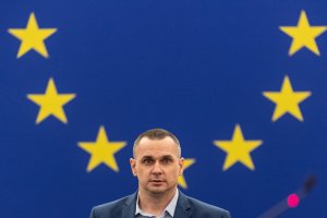 Олег Сенцов трябваше да гостува този месец у нас за