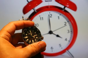 На 27 март неделя България преминава към лятното часово време