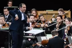 Диригентът на Болшой театър подаде оставка в Москва и в Тулуза
