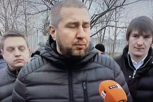 Още в ранни зори депутати и симпатизанти на ГЕРБ започнаха