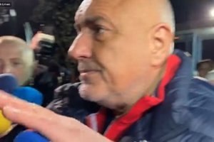 Бившият премиер Бойко Борисов напусна ареста тази вечер На излизане