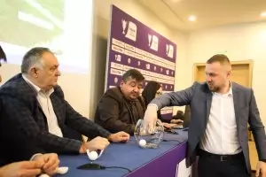 Голямо дерби ще определи единия финалист за купата