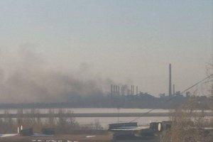 ⚡️Пожар гори в коксохимическия завод в Авдеевка в Донецка област Токсичен