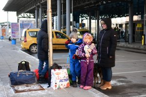 Три седмици след началото на войната в Украйна българското правителство