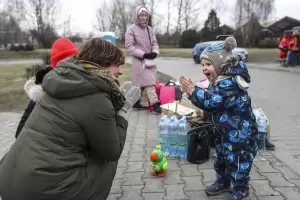Поляците отвориха сърцата и домовете си за бежанците от Украйна