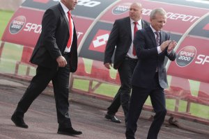 Футболът е неблагодарна и рискова дейност Любовта на феновете