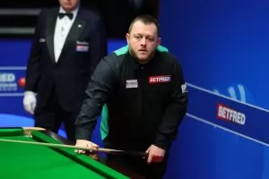 Пистолета: Рони е гений, но е победим