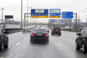 Днес светът следи с внимание визитата на австрийския канцлер Карл