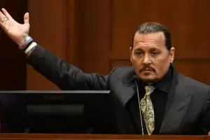 Джони Деп: Не съм удрял жена през живота си