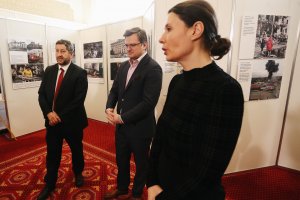 Кулеба: За какво са ни каски и бронежилетки, ако нямаме оръжие