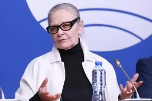 Цветана Манева удостоена с "Аскеер" за принос към театъра