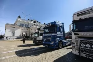 Управляващите спряха парите за ремонт на пътищата