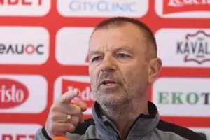 Младенов се видя с Гриша Ганчев и постави условията си