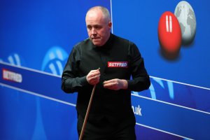 И третият представител на славния Випуск 92 в професионалния снукър