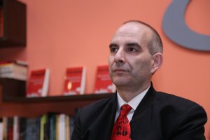 След като в сряда ръководството на БНР наложи само забележка