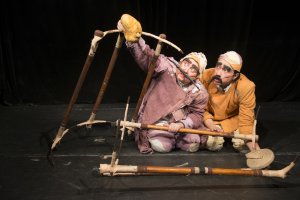 Спектакълът Шинел отбелязва 30 годишнина с турне съобщават от театър Кредо който е на