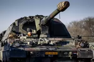 12 американски самолета с военна помощ за Украйна пристигат в Европа
