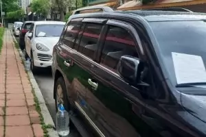 Слънчев бряг въвежда от 1 юни платено паркиране и за украинци бежанци