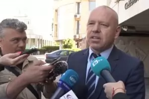В Сливен е разбита група за мащабна контрабанда на цигари в Англия