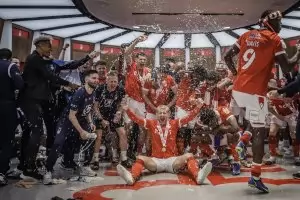 Легендарният "Нотингам" се завърна в английския елит след 23 години