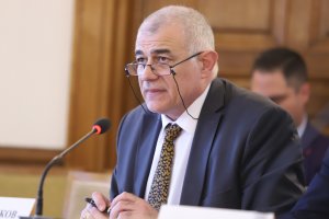 Нашият правилник за работа на парламентарната група позволява различното мнение