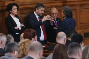 Четворната коалиция отново се заяде за постове