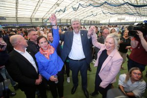 Националистическата партия Шин Фейн която се обявява за излизане от