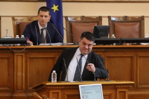 Гръцко военно формирование ще патрулира над Черно море с един