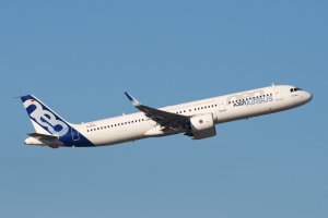 Китай затваря въздушното си пространство за самолети Boeing и Airbus