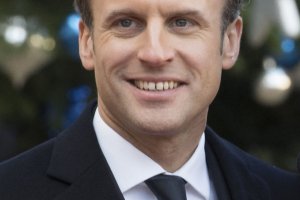 Украйна предаде в Европарламента втората анкетата за влизане в ЕС