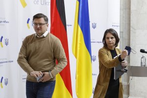 Германският министър на външните работи Аналена Бербок попари надеждите на