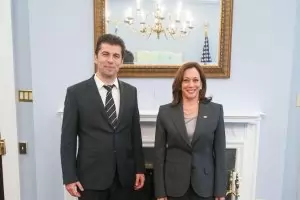 Кирил Петков: От САЩ пристигат два танкера с втечнен газ 