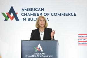 Премиерът Кирил Петков е песимистичен за бързото ограничаване на корупцията