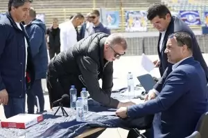 "Левски" на левскарите" е взаимноизгодна сделка