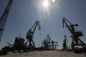 Проруската управа на Донецка област ще конфискува част от търговските