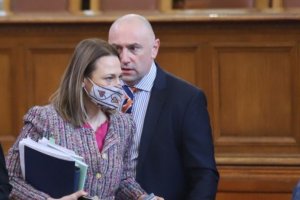 Има такъв народ предприе действия в опит да блокира прилагането на приетият