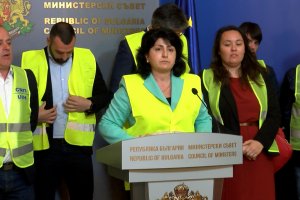 Кризата инфлацията и неизвестността около войната все по силно превръщат България