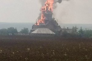 Руски ракети подпалиха дървеният скит на Вси светии в Святогорската