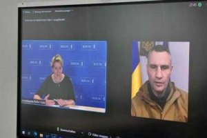 Кметът на Берлин Франциска Гифай разговаряла 30 минути във видео