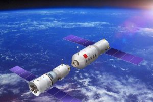 Китай изстреля космическия кораб Шънджоу 14 прикрепен към ракета Чанчжън 2F с трима