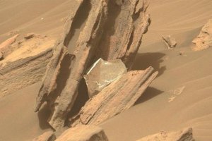 На Марс няма хора, но вече има боклуци
